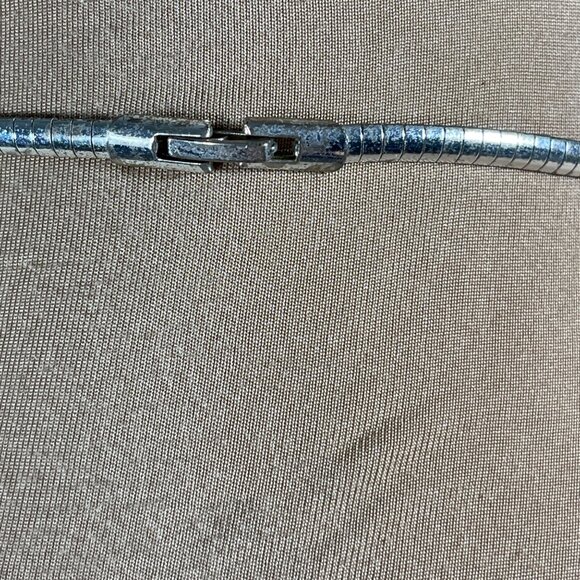 Murano Style Art Glass Necklace Pendant Silver Tone Omega Green Blue - Picture 6 of 6